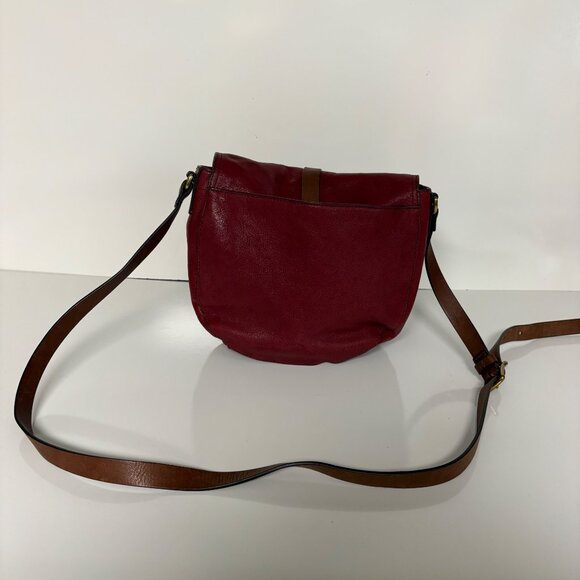 Fossil Leather Crossbody Bag Adjustable Strap Buckle Detail Red Wine Purse - Picture 3 of 8